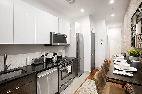 Rented by Brooklyn Rentals NYC | media 13