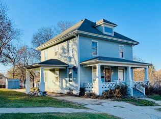614 N Maple St, Creston, IA 50801