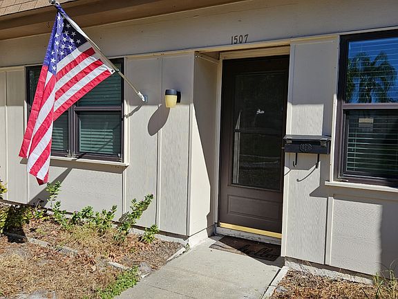 2nd image of 1507 Mission Hills Blvd