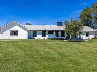 305 Waters Rd, Taylors, SC 29687