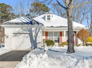 95 Golden Seasons Drive, Lakewood, NJ 08701