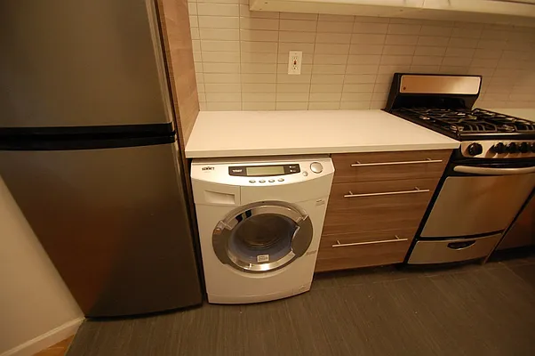 Rented by Bohemia Realty Group | media 23