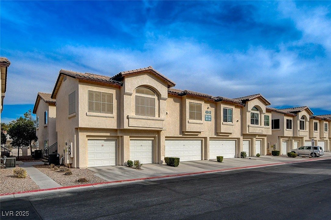 4940 Black Bear Rd Unit 202