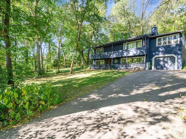 1229 Woodland Trl, Northfield, MN 55057