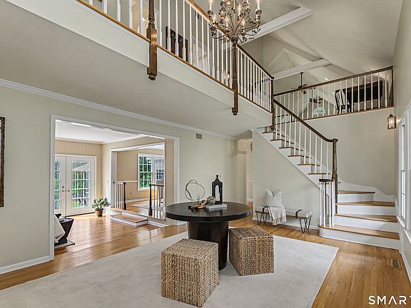 5th image of 19 Hull Place