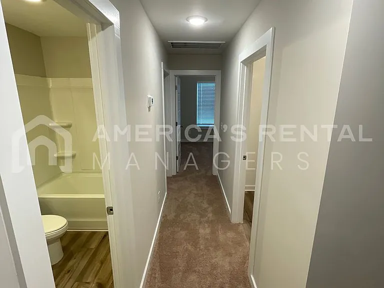 2108 Ellsworth Loop Rd — Photo 17