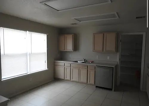 3rd image of 403 Via Pescados