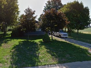 208 Lynfield Ct, Ossian, IN 46777