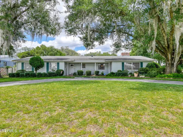 2202 LAUREL Street, Palatka, FL 32177