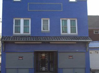 4619-4621 W Center St, Milwaukee, WI 53210