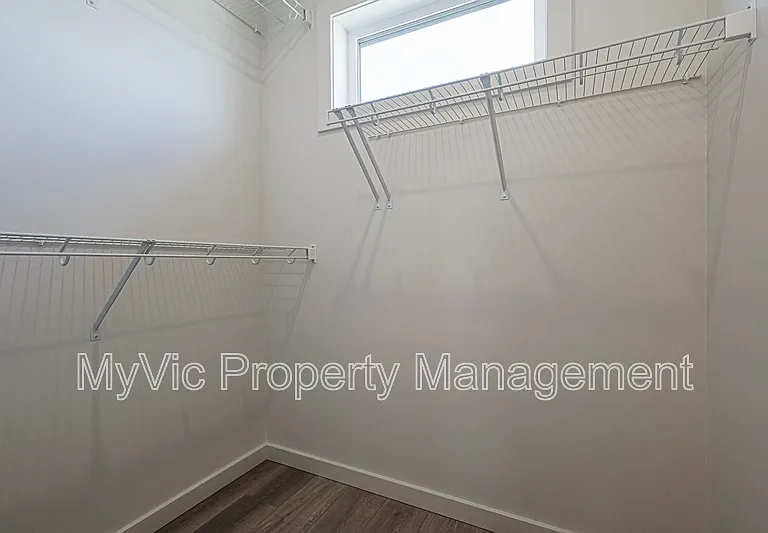 120B Greenfield Line #BASEMENT — Photo 4