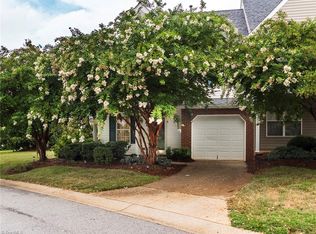 6702 Earnhardt Dr, Greensboro, NC 27410