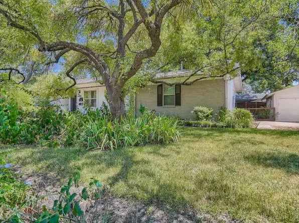 8605 Rockwood Ln #B, Austin, TX 78757