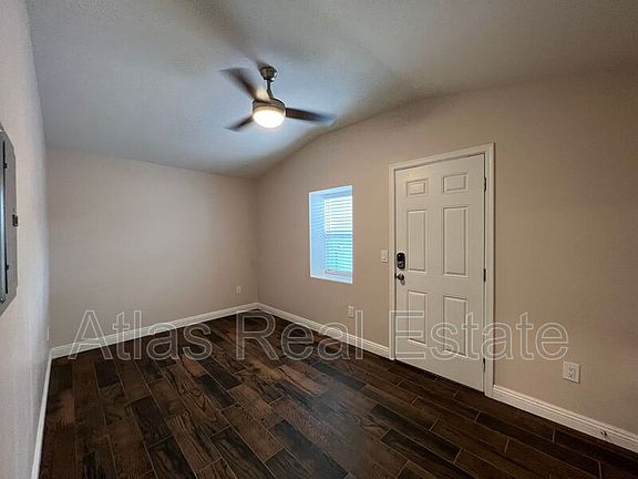 3rd image of 3518 E Bellevue St #3520