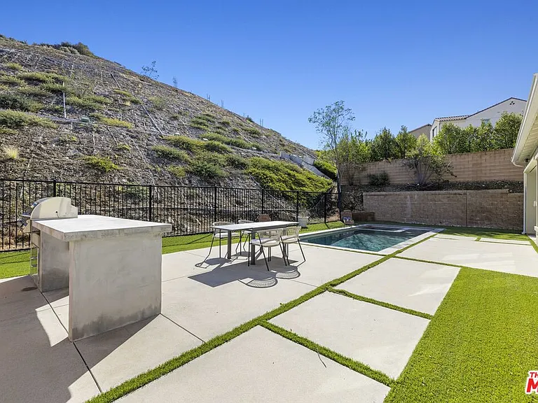 24220 Sterling Ranch Rd — Photo 36