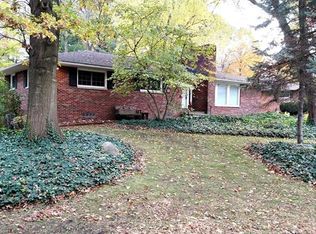 3042 Morewood Rd, Akron, OH 44333