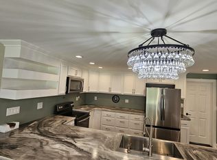 4430 Emmons Rd, Howell, MI 48855