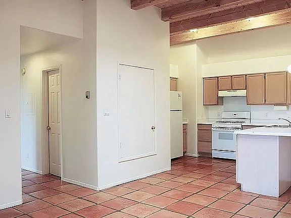 2nd image of 1144 Calle Amanda APT D
