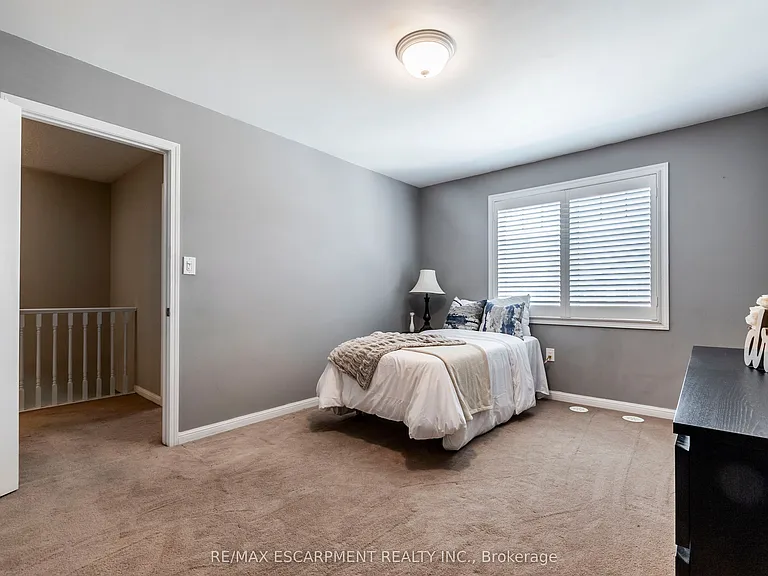 280 Wetenhall Lndg — Photo 24