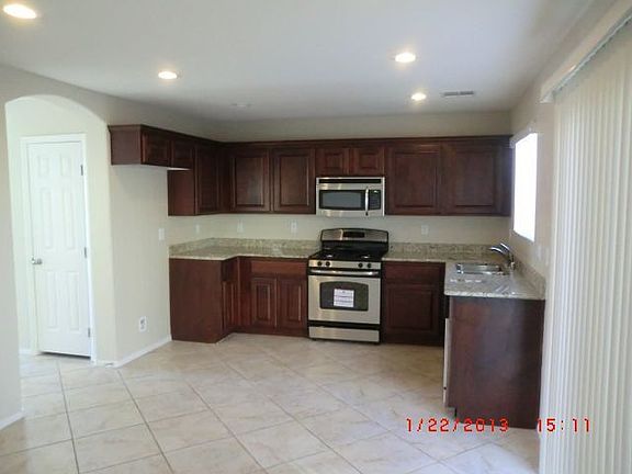 4th image of 8104 Edmond St