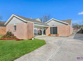 16157 Crepemyrtle Dr, Baton Rouge, LA 70817