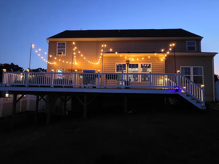 Amazing Outdoor Entertainment Deck
