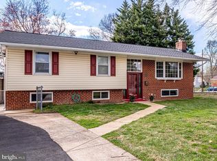 4000 Thornton St, Annandale, VA 22003