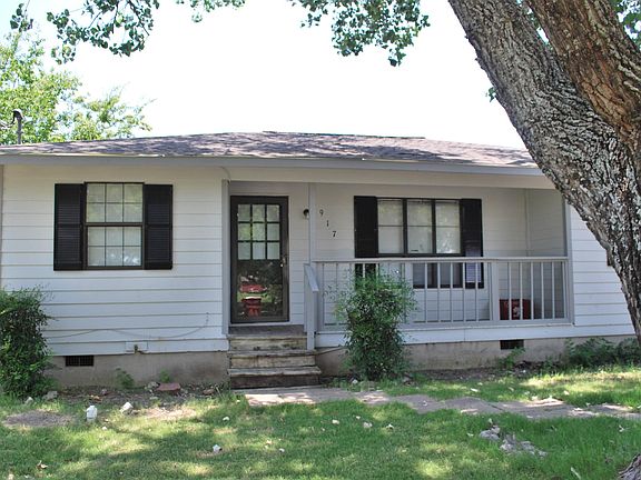 3rd image of 917 Joe Bailey St