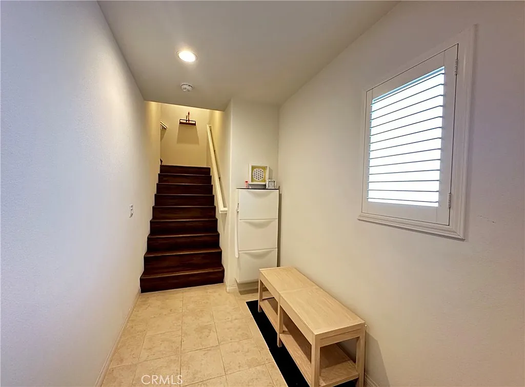 2 bed, 1300 sqft, $3,480 — Photo 3