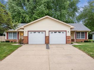 1106 Cobblestone Dr #1108-110, Edwardsville, IL 62025