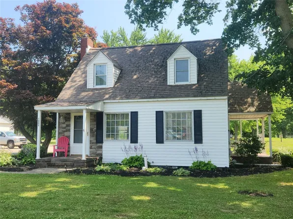 5002 Station Rd, Erie, PA 16510