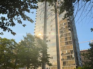 930 Cambie St #1003, Vancouver, BC V6B5X6