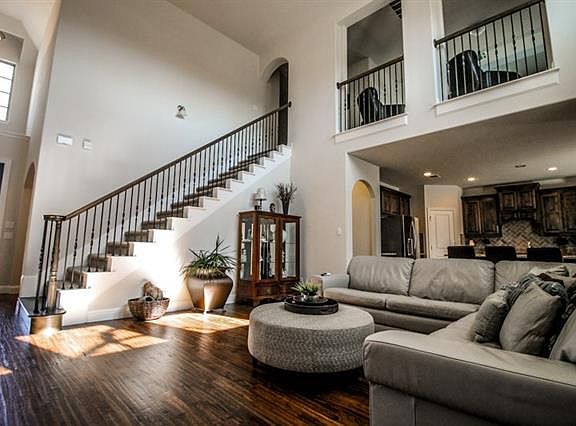 5th image of 5414 Runnymede Ct