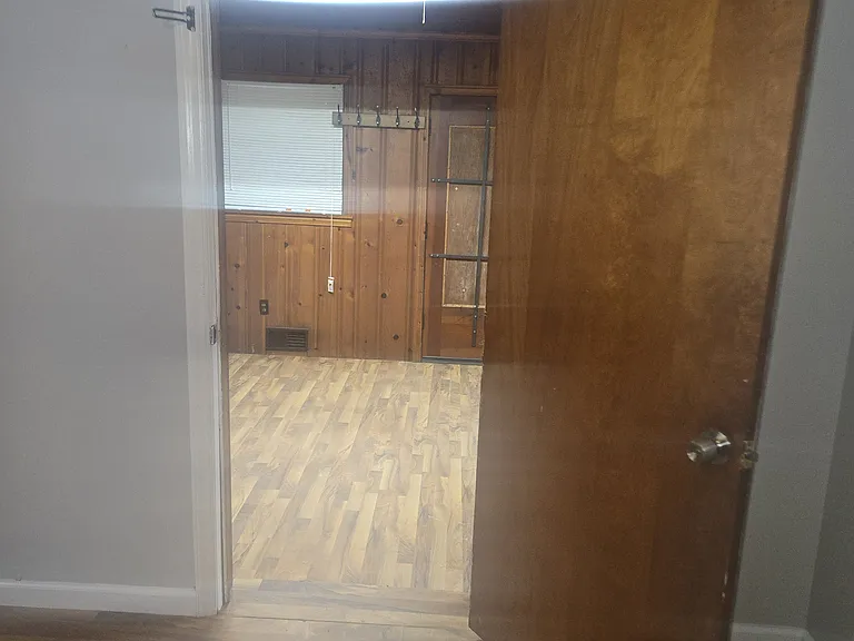 118 Clark Blvd — Photo 18