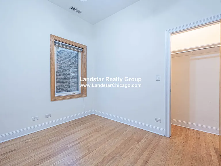 754 W Bittersweet Pl #3 — Photo 15