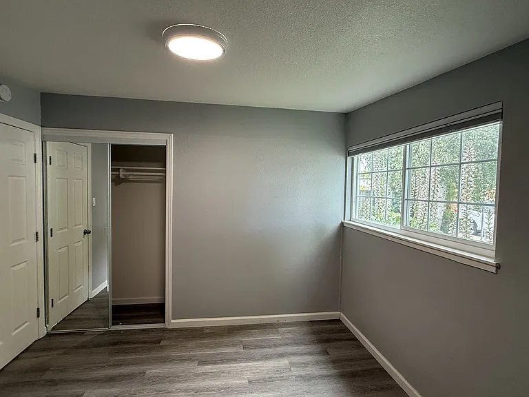 4717 Beechwood Ave — Photo 17