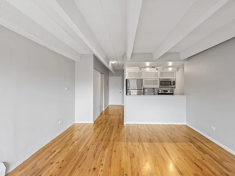 Dwell Apartments — Photo 23
