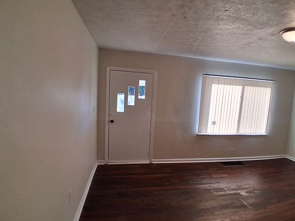 5th image of 411 N 18th Ave
