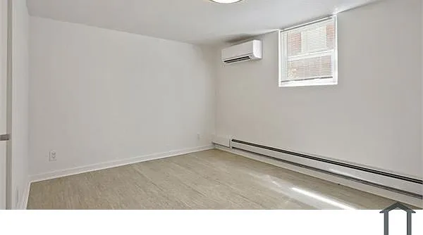 2453 Broadway St — Photo 7