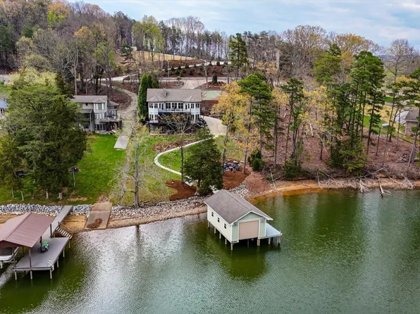 302 Key Cove Rd, Spring City, TN 37381