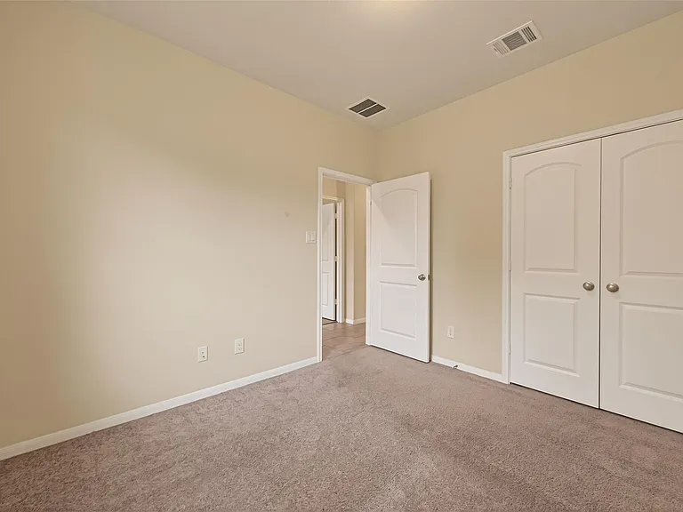 6126 Prince Place Dr — Photo 24