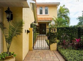 28 Ladoga Ave, Tampa, FL 33606
