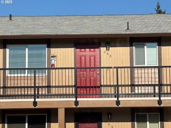 3404 19th Ave APT 203, Forest Grove, OR 97116