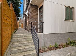 5616 California Street SW #C, Seattle, WA
