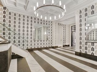 200 W 58th St APT 4A, New York, NY 10019