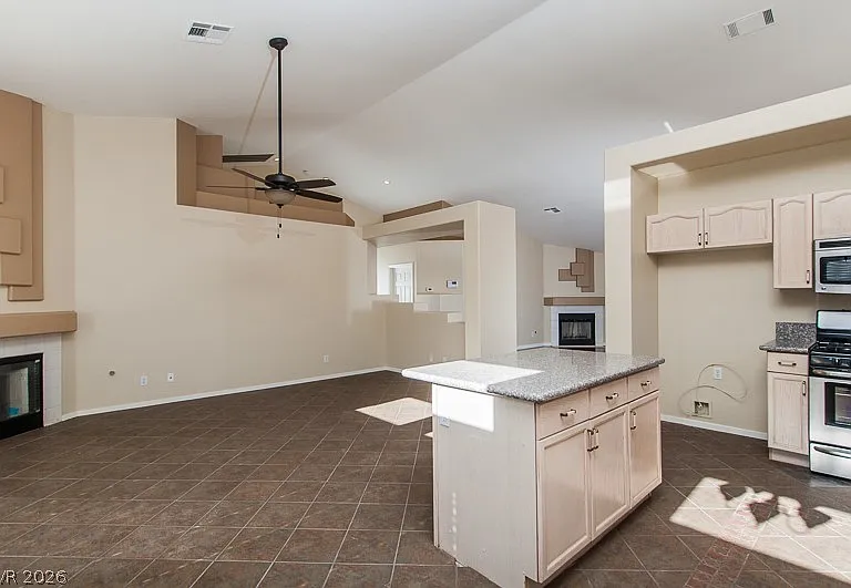 131 Rancho Maderas Way — Photo 11