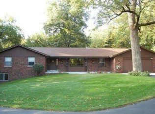 19135 W Inez Dr, New Berlin, WI 53146