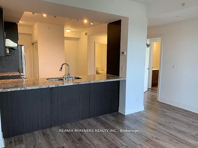 38 Cedarland Dr #605 — Photo 16