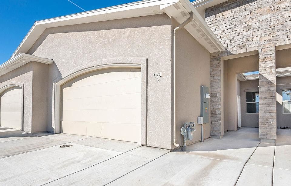 1st image of 581 W Indian Creek Dr #2