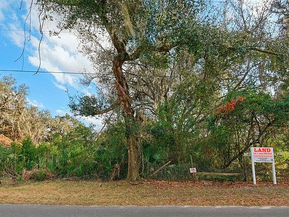 3rd image of 11119 Bessie Dix Rd